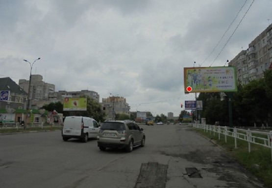 Фото рекламной плоскости по адресу Каховская пл. - 49-й Гвардейской Дивизии ул.