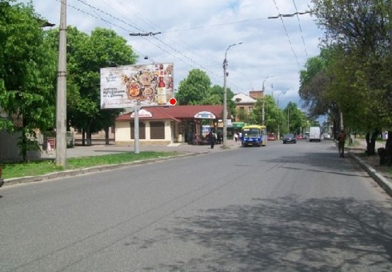 Фото рекламной плоскости по адресу Черновола ул. - Клименковский пер.