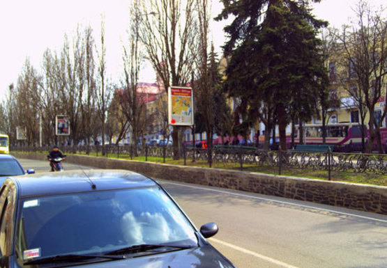 Фото рекламной плоскости по адресу Мира пр., аллея, Кредитпромбанк