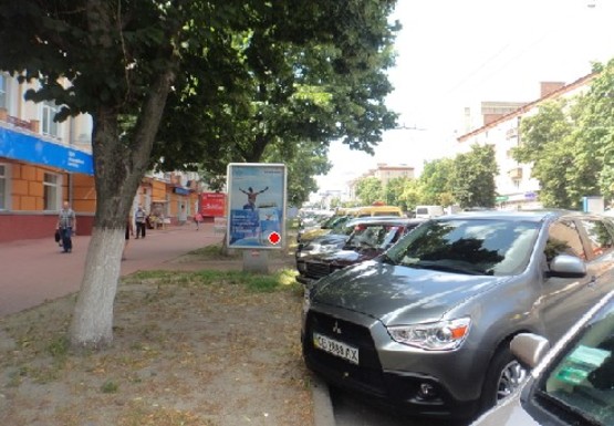 Фото рекламної площини за адресою Победы пр., 95