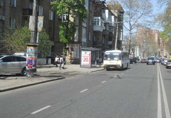 Фото рекламной плоскости по адресу Шевченко пр., 6/2 - Гагарина пр.,  (остановка)