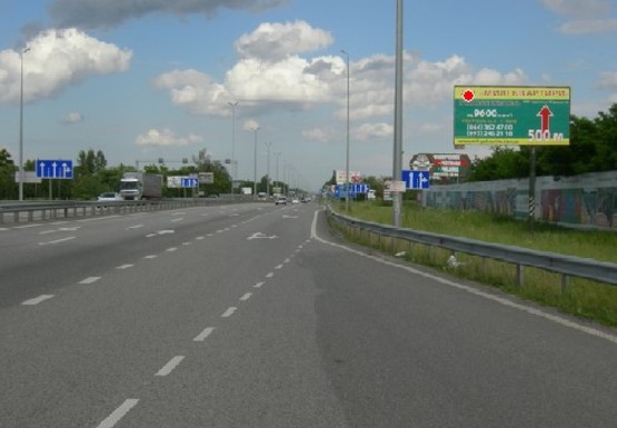 Фото рекламной плоскости по адресу Трасса M-06, Киев-Житомир, 26750