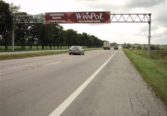 Фото рекламної площини за адресою Трасса M-05, Киев-Одесса, 106,700