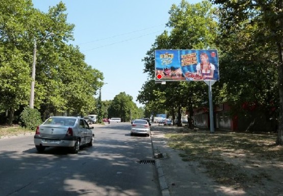 Фото рекламної площини за адресою Варненская ул., 7