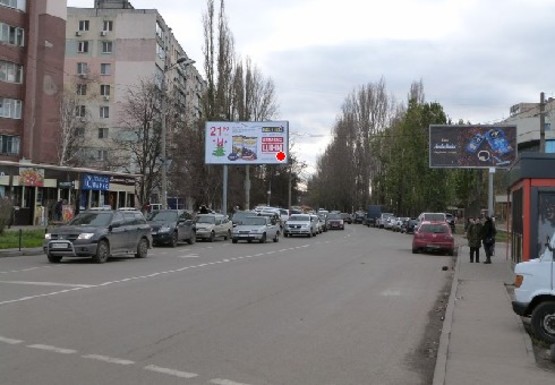 Фото рекламної площини за адресою Ицхака Рабина ул. - Малиновского ул., 71/1
