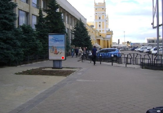 Фото рекламной плоскости по адресу Привокзальная пл.