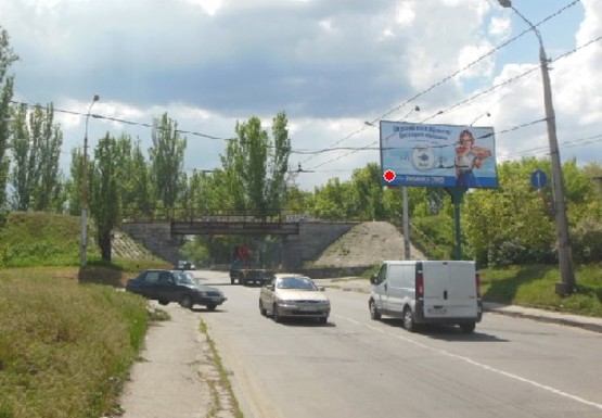 Фото рекламной плоскости по адресу Нефтяников ул.