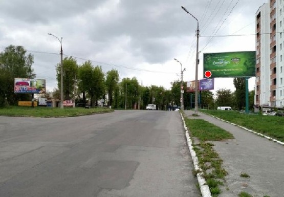 Фото рекламної площини за адресою Черновола ул. - Пилотская ул.