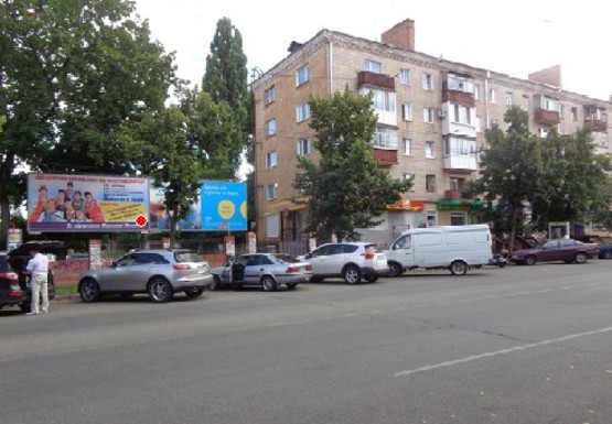 Фото рекламной плоскости по адресу Победы пр., 95, левый