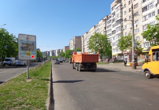 Фото рекламной плоскости по адресу Рокоссовского ул. - Защитников Украины ул.