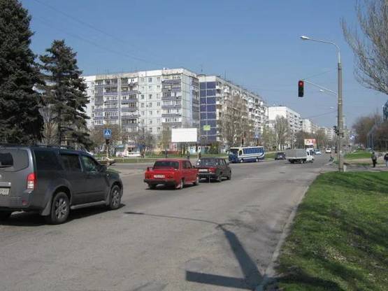 Фото рекламной плоскости по адресу 174_Заднепровская ул Новгородская