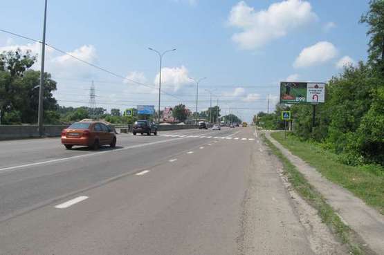 Фото рекламной плоскости по адресу Київ - Одеса, 04 км+930м від Києва (справа в напр.Одессы; 400 м від АЗС "КЛО")