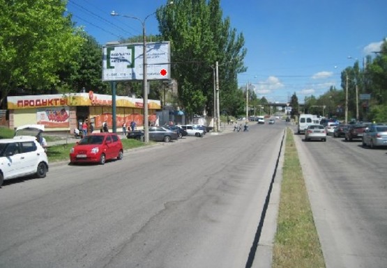 Фото рекламної площини за адресою Победы ул., 121