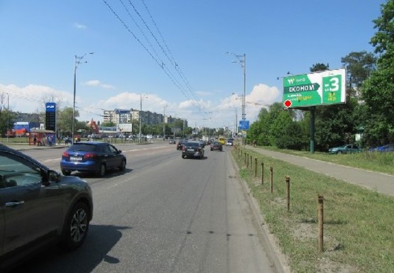 Фото рекламной плоскости по адресу Братиславская ул. - Крайняя ул.