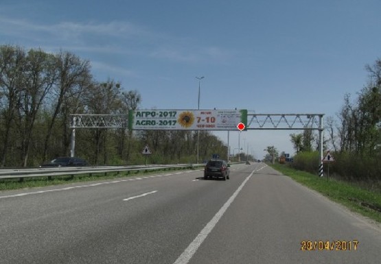 Фото рекламной плоскости по адресу Трасса M-06, Киев-Житомир, 45,300