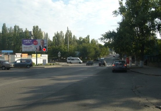 Фото рекламной плоскости по адресу Богоявленский пр., за железнодорожным переездом