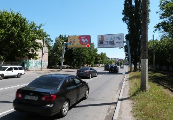 Фото рекламної площини за адресою Люстдорфская дорога, 55