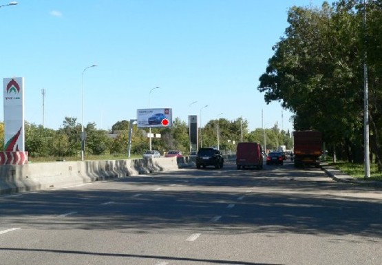 Фото рекламної площини за адресою Киевское шоссе, 6