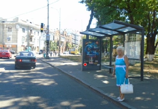 Фото рекламної площини за адресою Колонтаевская ул. - Старопортофранковская ул., остановка 1