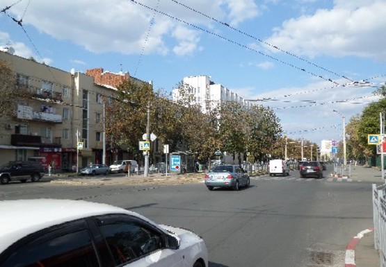 Фото рекламной плоскости по адресу Молочная ул. - Военная ул. (остановка)