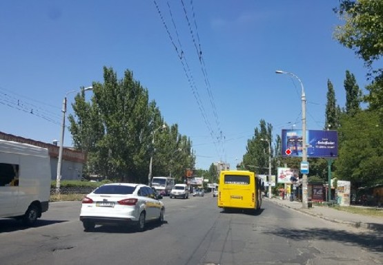 Фото рекламной плоскости по адресу Полковника Кедровского ул., 4 (р-н Автовокзала)