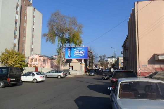 Фото рекламної площини за адресою Замкова вул., 24