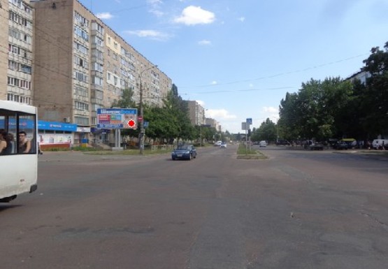 Фото рекламной плоскости по адресу Рокосовского ул. - Всехсвятской ул.