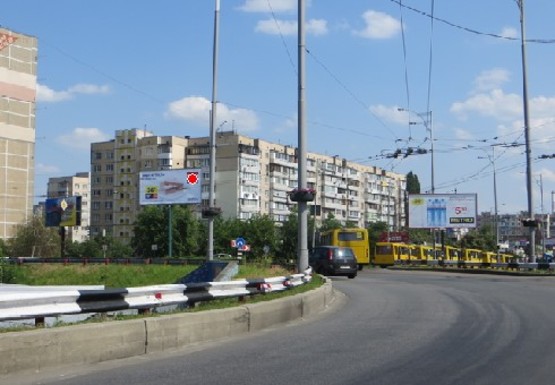Фото рекламной плоскости по адресу Драйзера Теодора, ул. - Маяковского пр.