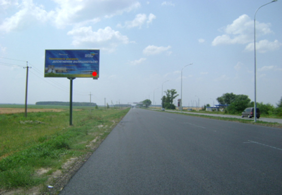 Фото рекламної площини за адресою Трасса M-03, Киев-Харьков, 53500