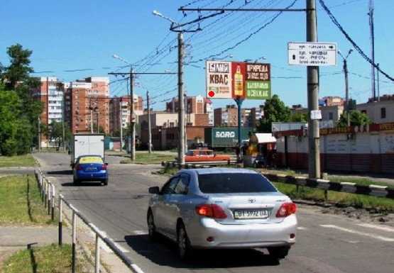 Фото рекламной плоскости по адресу Чураивны ул. - Головка ул.