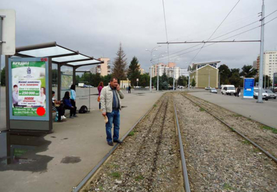 Фото рекламной плоскости по адресу Плехановская ул. - Плехановский пер. (остановка)