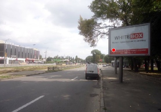 Фото рекламної площини за адресою Московский пр., 94