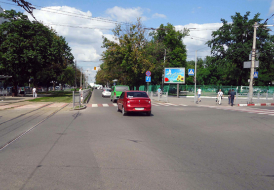 Фото рекламної площини за адресою Восстания пл. - Броненосца Потемкина ул.