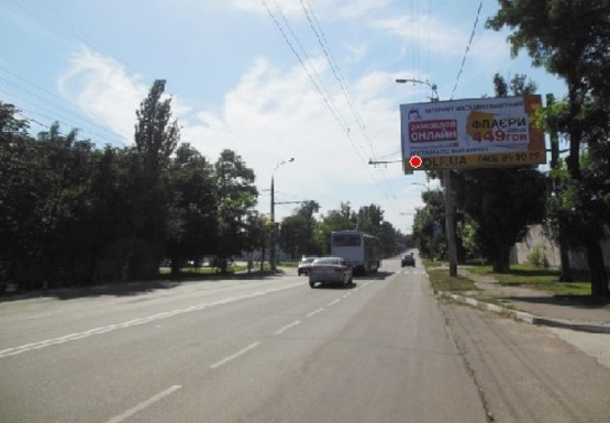 Фото рекламной плоскости по адресу Нефтяников ул., 7