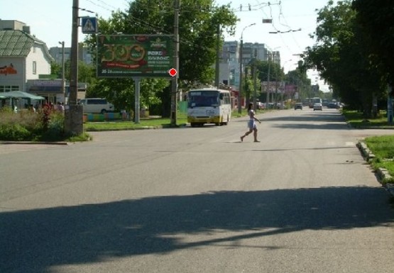Фото рекламной плоскости по адресу Черновола ул. - Гоголя ул.