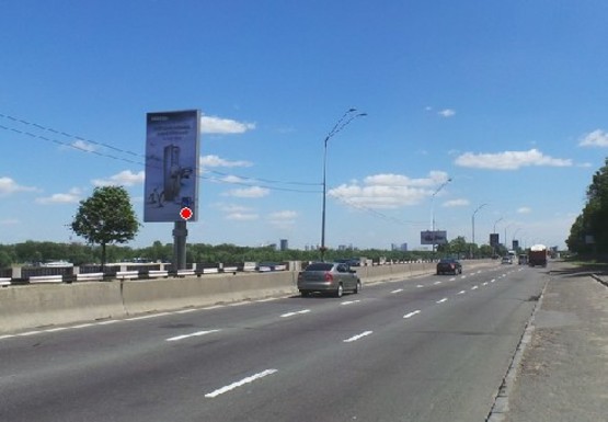 Фото рекламної площини за адресою Набережное шоссе, 300м от пешеходного Паркового моста