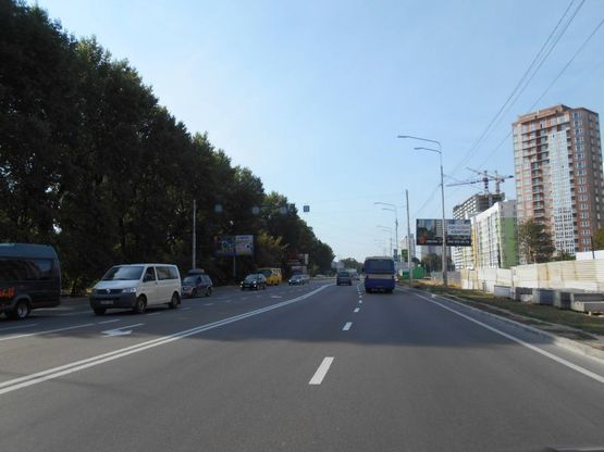 Фото рекламной плоскости по адресу м. Бровари, вул. Київська, 265/2