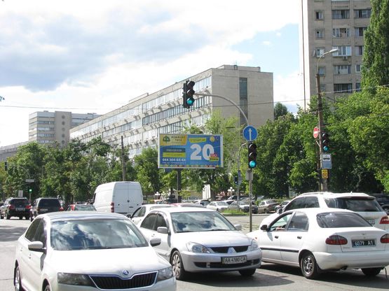 Фото рекламной плоскости по адресу Дегтярівська вул. / Хохлових вул.