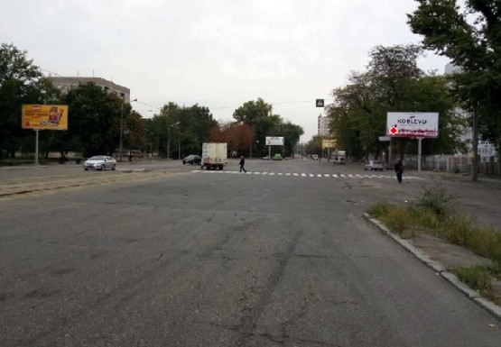 Фото рекламной плоскости по адресу Любарского ул., остановка пр. Слобожанский (1)