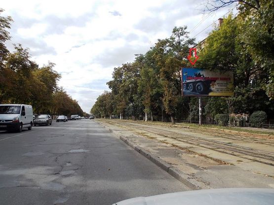 Фото рекламной плоскости по адресу Дегтяревская ул. 26, в сторону Довженко ул.