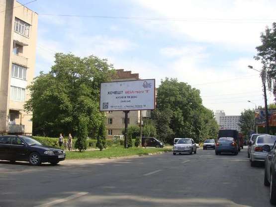 Фото рекламной плоскости по адресу Небесної Сотні вул., 21 - Полетаєва вул.