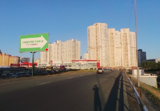 Фото рекламної площини за адресою Григоренко Петра пр. - Бажана пр., №3