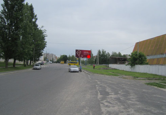 Фото рекламної площини за адресою Коновальца ул. - Мельника ул.