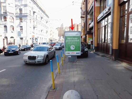 Фото рекламної площини за адресою Бессарабский рынок