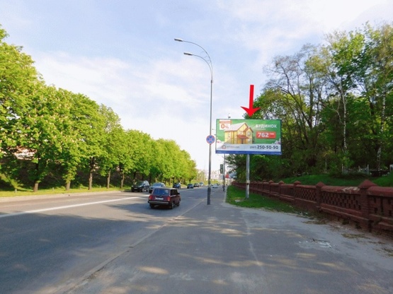 Фото рекламної площини за адресою Гринченко Н. ул., 9-й от Протасового Яра, из центра