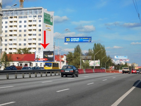 Фото рекламної площини за адресою Победы пр-т,  94/1, (3.17x6.12) Фуршет, в центр