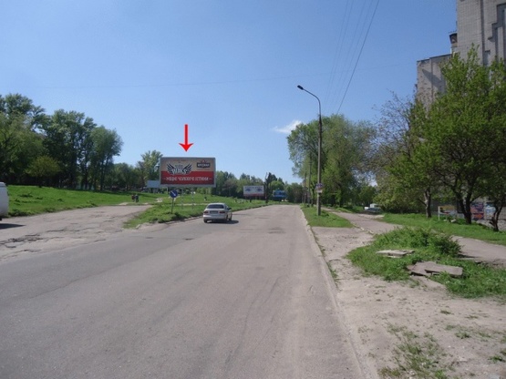 Фото рекламной плоскости по адресу Аношкина пр-т 7, из центра