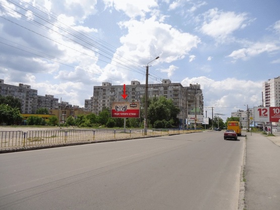 Фото рекламної площини за адресою Щербины ул., возле пр-та Мира, рядом АТБ-маркет, в сторону Березинского рынка, из центра