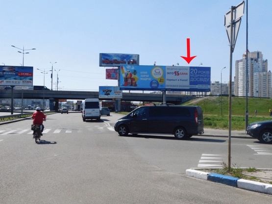 Фото рекламной плоскости по адресу Бажана пр-т, возле пр-та Григоренко, в центр, правый