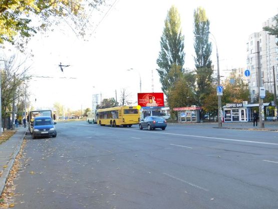 Фото рекламной плоскости по адресу Свободы пр-т 17, к пр-ту Правды, в центр